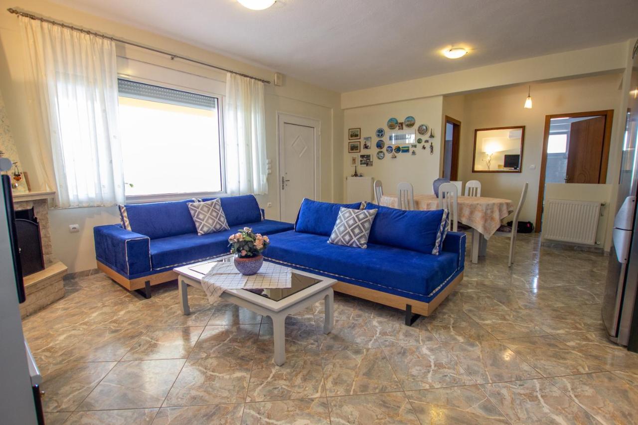 Villa Kaliva House à Vrasná Extérieur photo